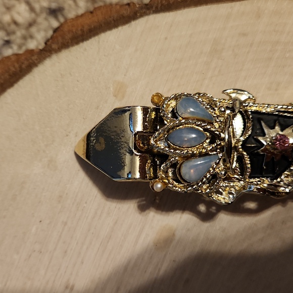 Vintage Vaughan USA Las Vegas Rhinestone Design Metal Bottle Opener - Picture 4 of 7